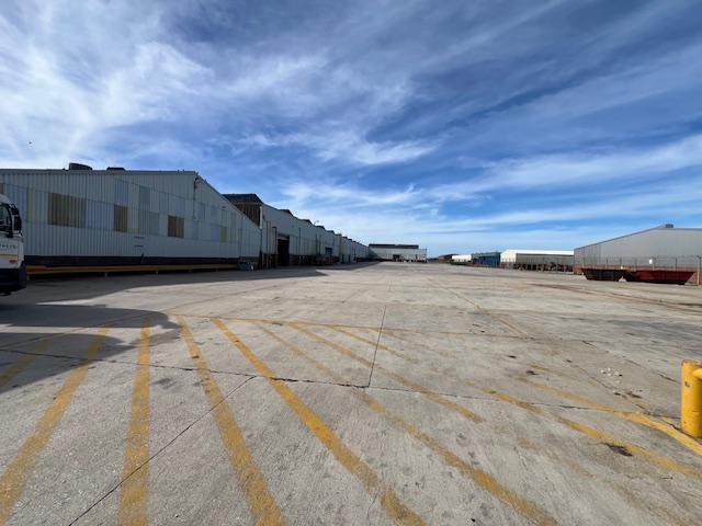 To Let commercial Property for Rent in Neave Industrial Eastern Cape